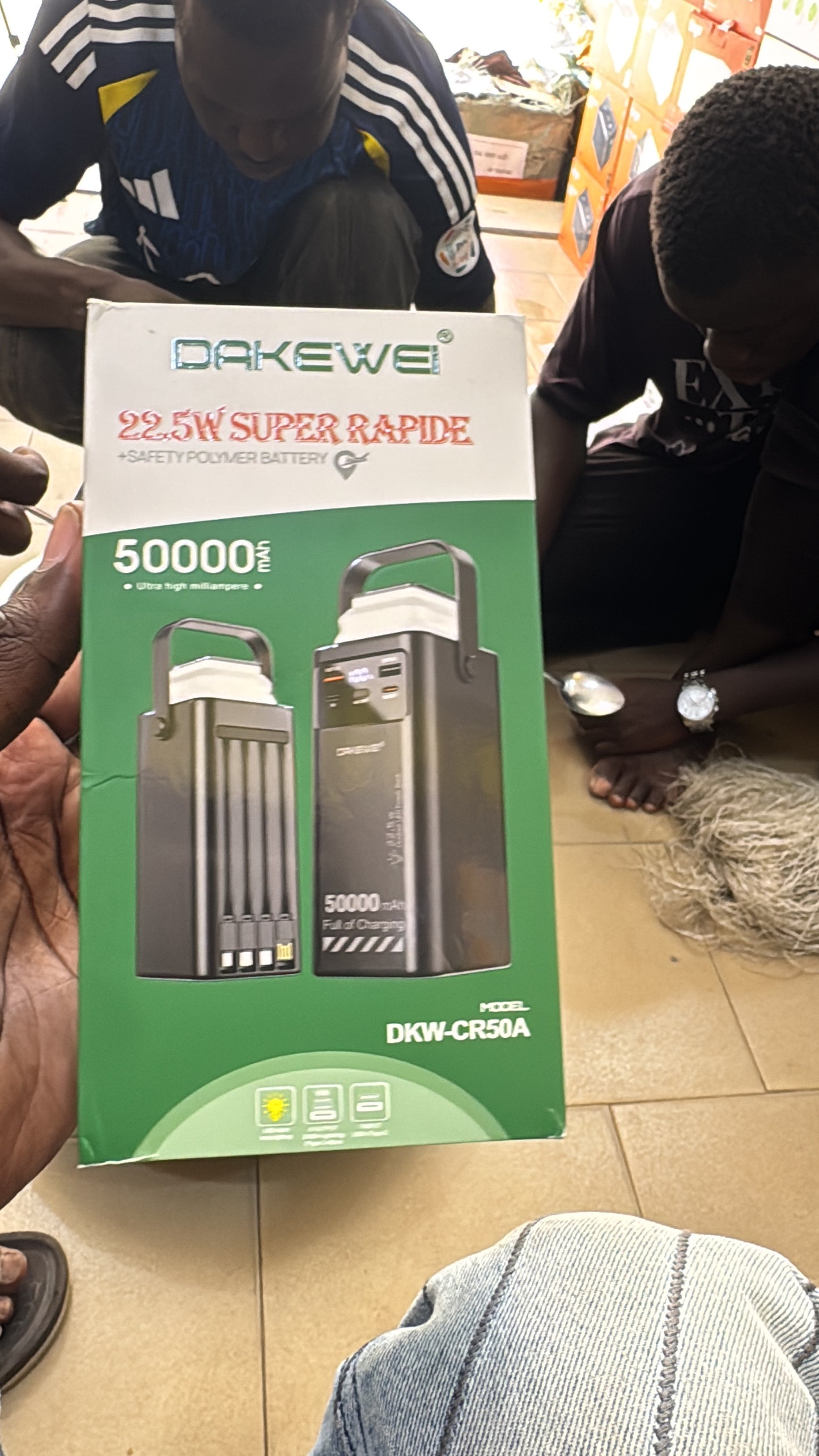 Power Bank Dakewei 50 000 mAh – 22.5W Super Rapide (DKW-CR50A)