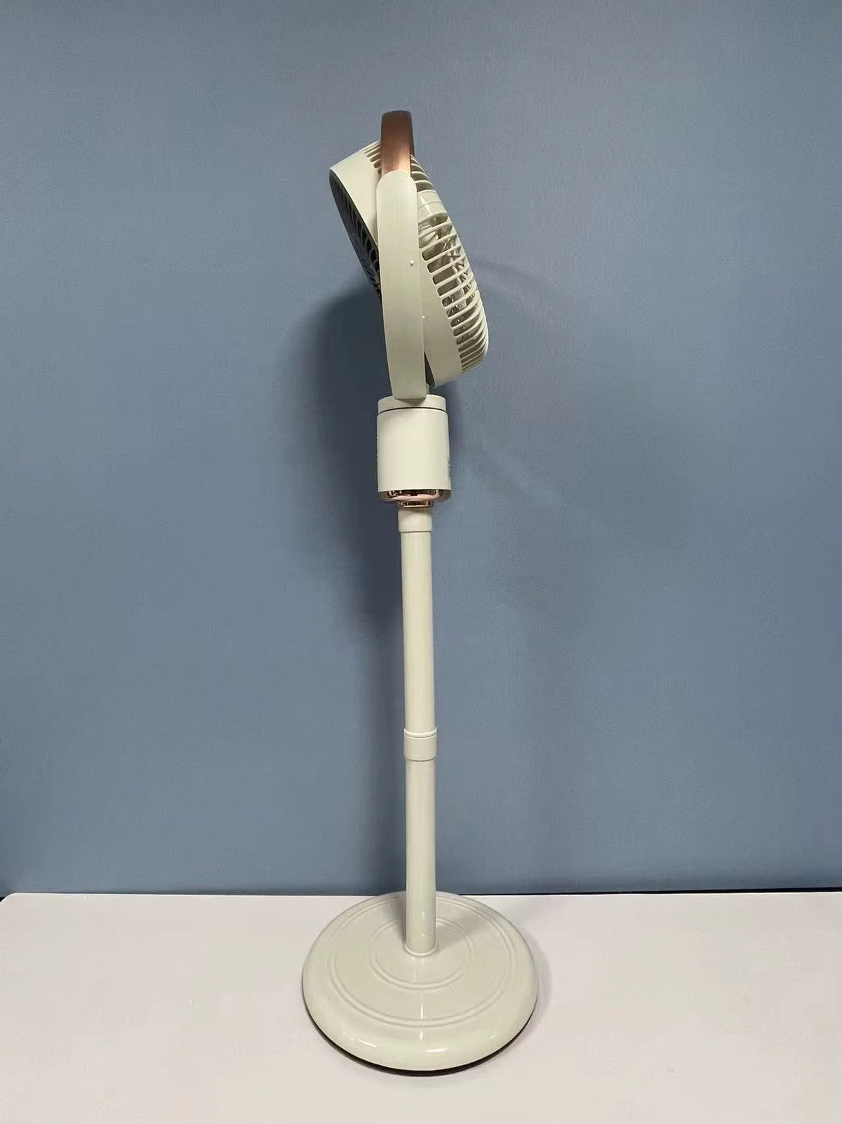 Ventilateur Rechargeable JYSUPER