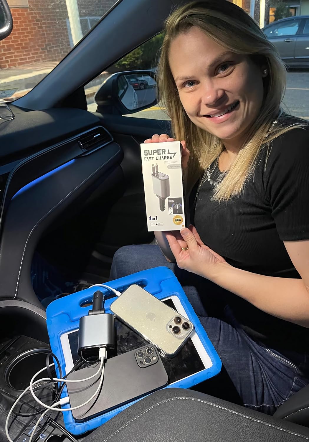 Chargeur pour voiture Multi-Charge Pro 4 en 1