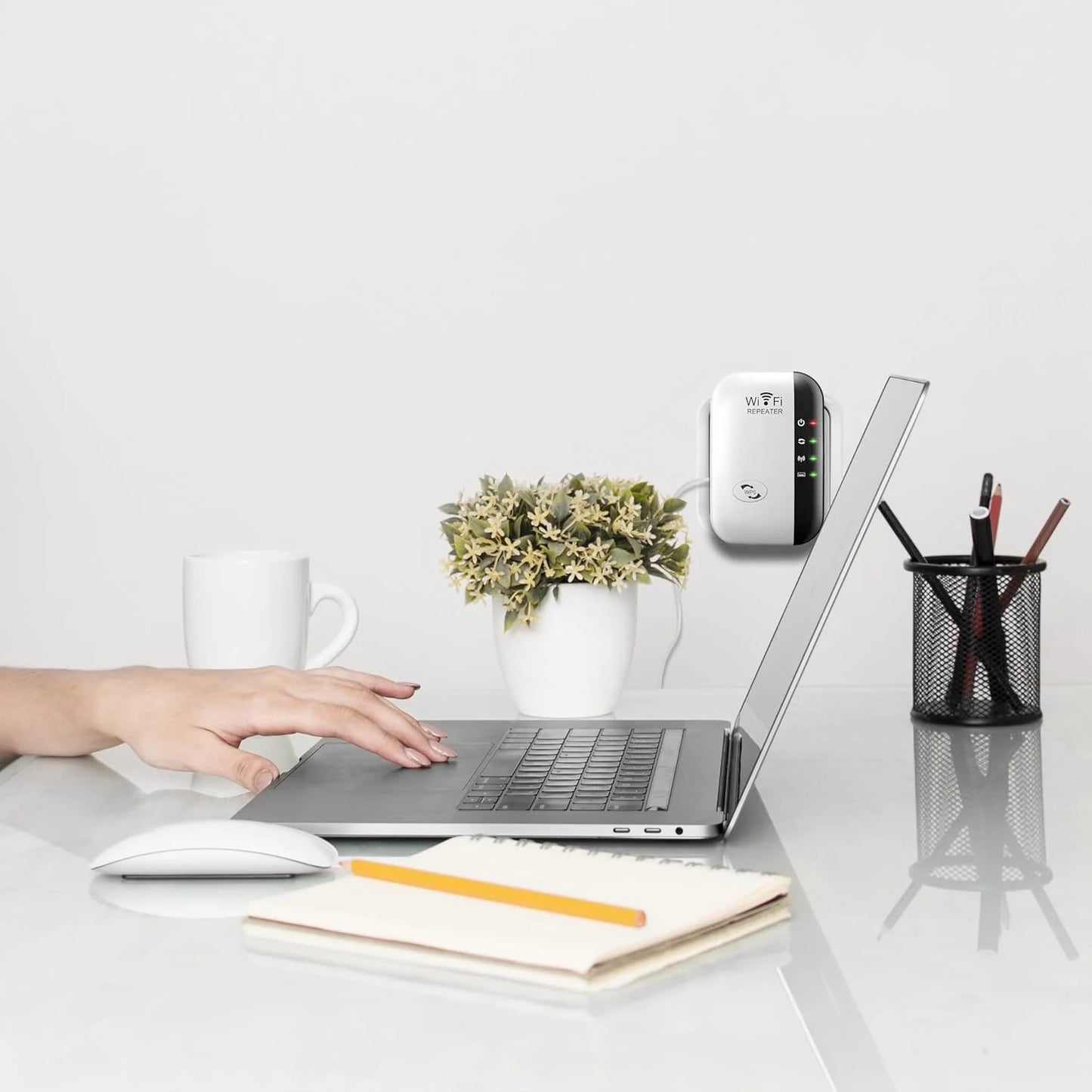 Répéteur WiFi Universel 300 Mbps – Amplificateur de Signal et Extension Réseau