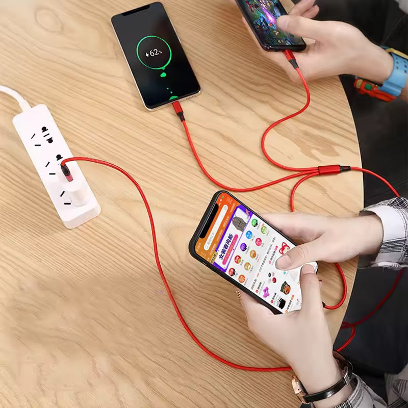 Câble de Recharge Multi-Connecteurs 3 sorties